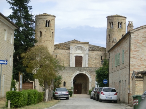 Chiesa di San Claudio in Chienti