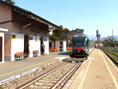Costa Masnaga Station