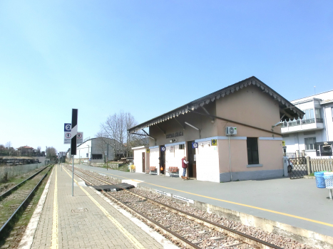Bahnhof Costa Masnaga