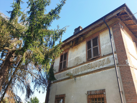 Gare de Cunico-Scandeluzza