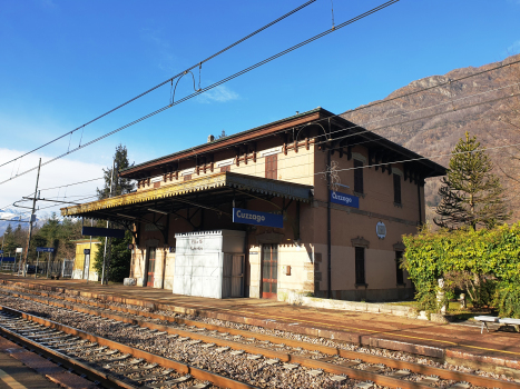 Bahnhof Cuzzago