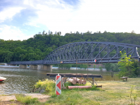 Eisenbahnbrücke Skochovice