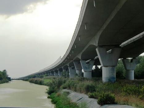 Talbrücke Coltano