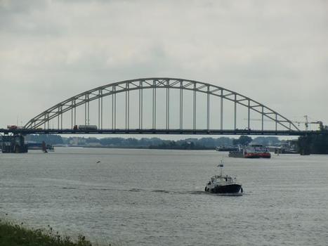 Noord River Bridge