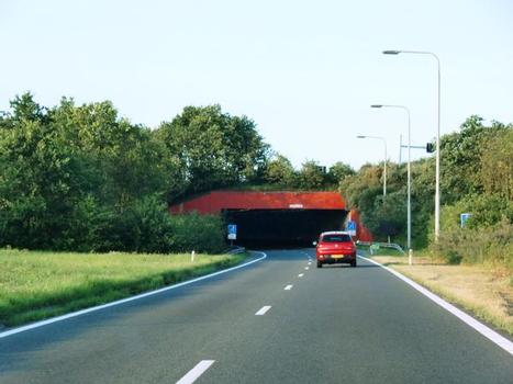 Tunnel Ooltgensplaat unter der A29
