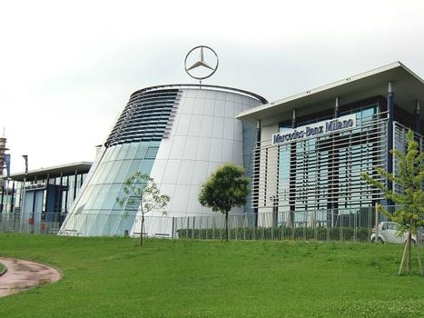 Mercedes Benz Center