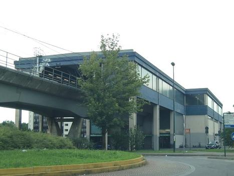 Metrobahnhof Cologno Centro