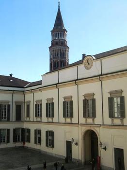 Royal Palace of Milan, court with San Gottardo in Corte belfry