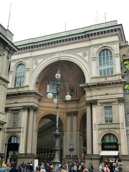 Galleria Vittorio Emanuele II from Piazza della Scala
