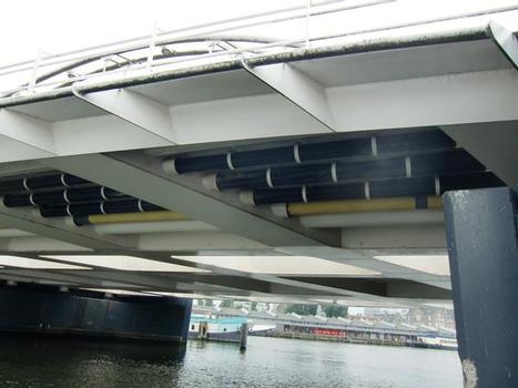 Blauwehoofdbrug from Levantkade