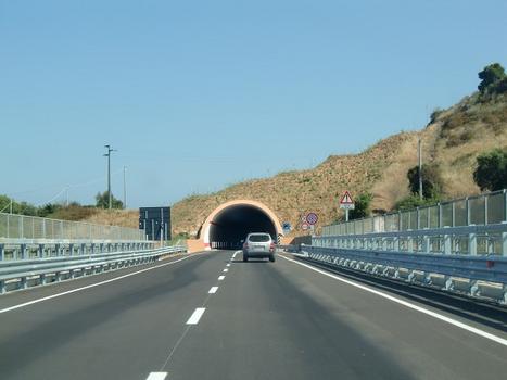Tunnel de Baccu Mula