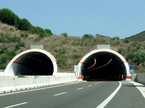 Nuraxeddu-Tunnel