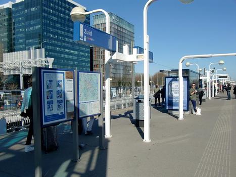 Amsterdam Zuid Station, metro platform