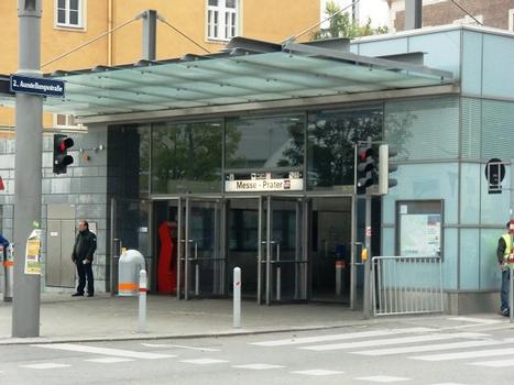 Messe-Prater Metro Station, access