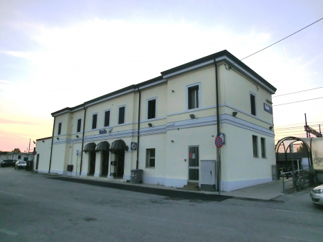 Bahnhof Dolo