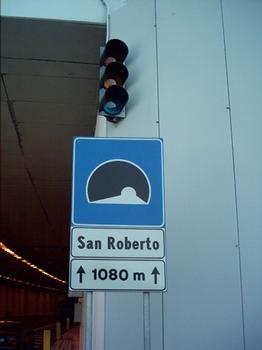 Tunnel de San Roberto