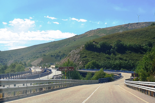 Las Hedradas Viaducts (A52) -on the left- and Las Hedradas Viaduct (N525)