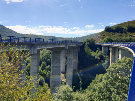 Las Hedradas Viaducts (A52) -on the left- and Las Hedradas Viaduct (N525)