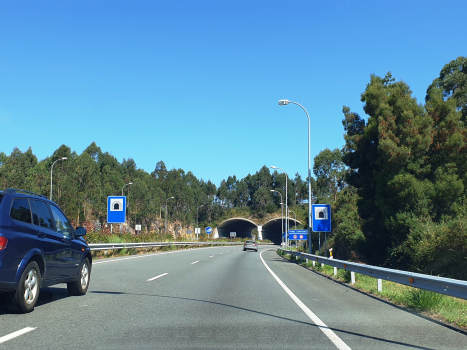 Zapateira Tunnel