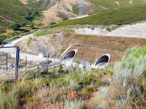 Hochgeschwindigkeitstunnel Espiño