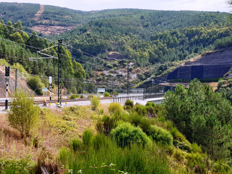 Viaduc d'Os Portos