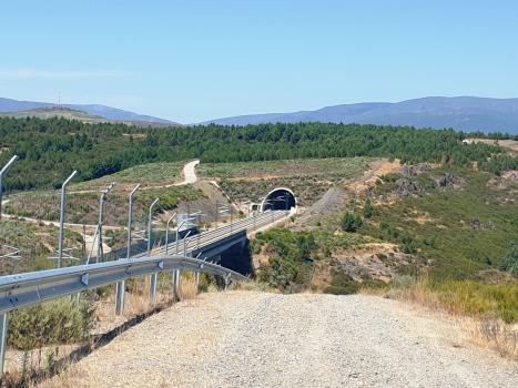 Puebla Este Viaduct and Otero Tunnel western portal