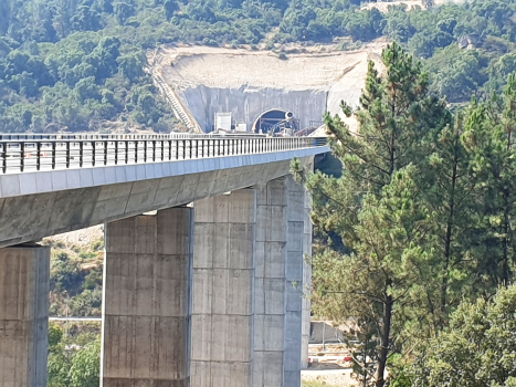 Rio Barbaña Viaduct and Rante Tunnel northern portal