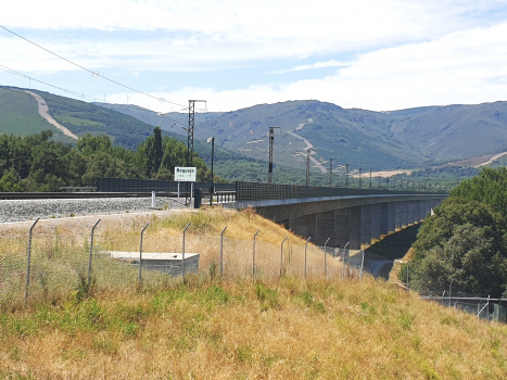 Talbrücke Requejo