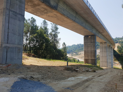 Rio Barbaña-Talbrücke