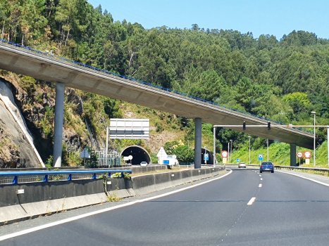 Pedra de Couto-Tunnel