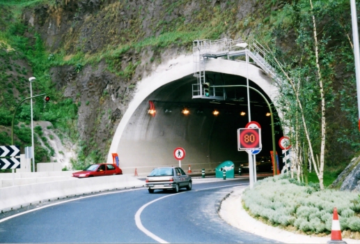 Ugasko-La Salve Tunnel western portal