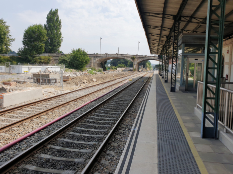 Gare de Lugo