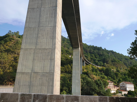 Talbrücke Los Peares