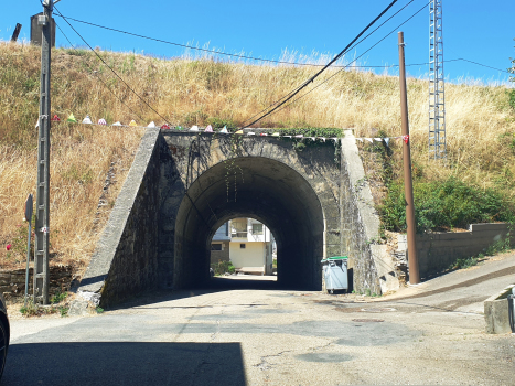 Tunnel de Calle Santa Lucia