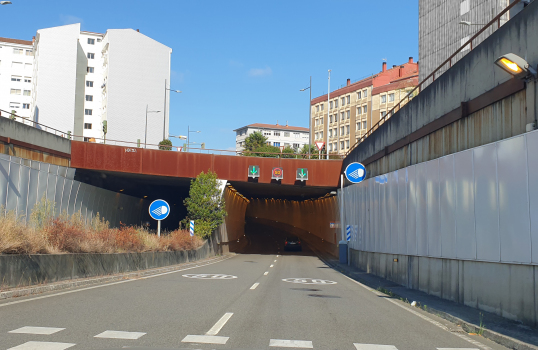 Cornes-Horreo Tunnel