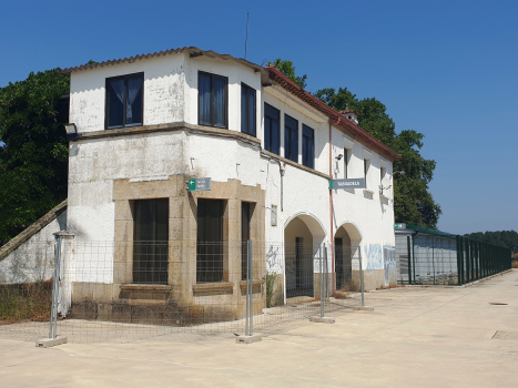 Taboadela Station