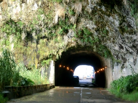 Anjos II Tunnel eastern portal