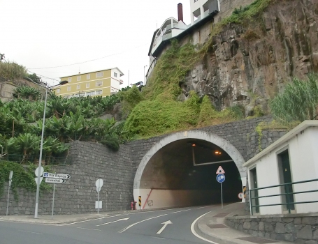 Fonte da Rocha Tunnel western portal