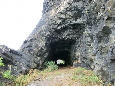 Old Fajã da Areia Tunnel western portal