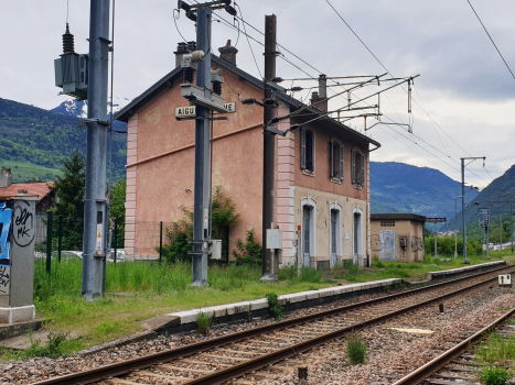 Aigueblanche Station