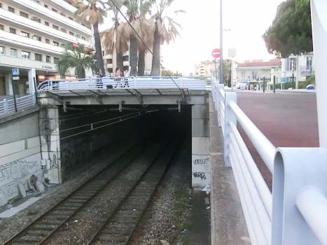 Cannes Tunnel eastern portal