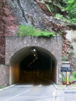 Tunnel La Petite Clue