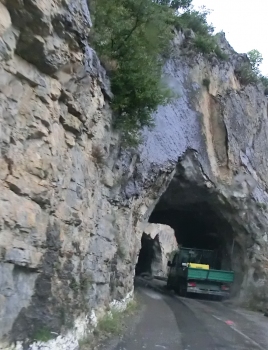 Tunnel de Guillaumes 3