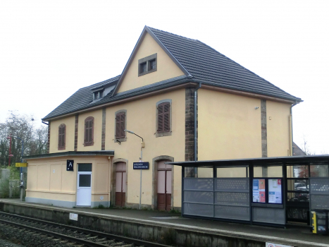 Duttlenheim-Ernolsheim-Bruche Station