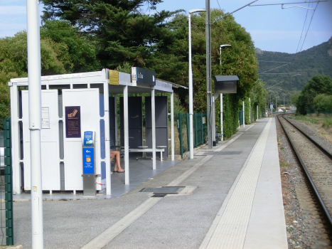 Bahnhof La Crau