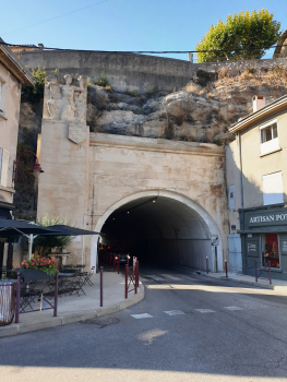 Tunnel de Pennes-Mirabeau Village