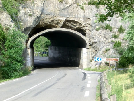 Saint-Benoît Road Tunnel western portal