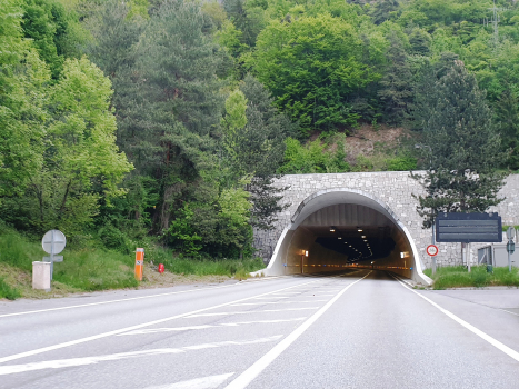 Siaix Tunnel