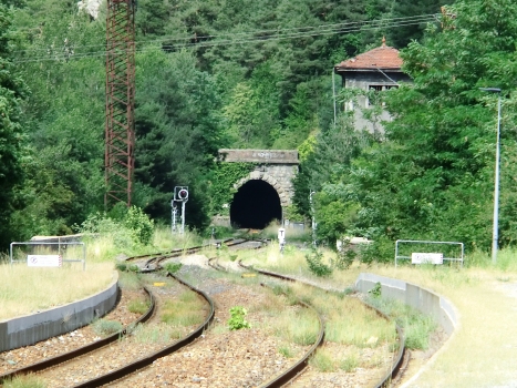 Porcarezzo Tunnel northern portal