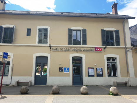 Saint Michel-Valloire Station